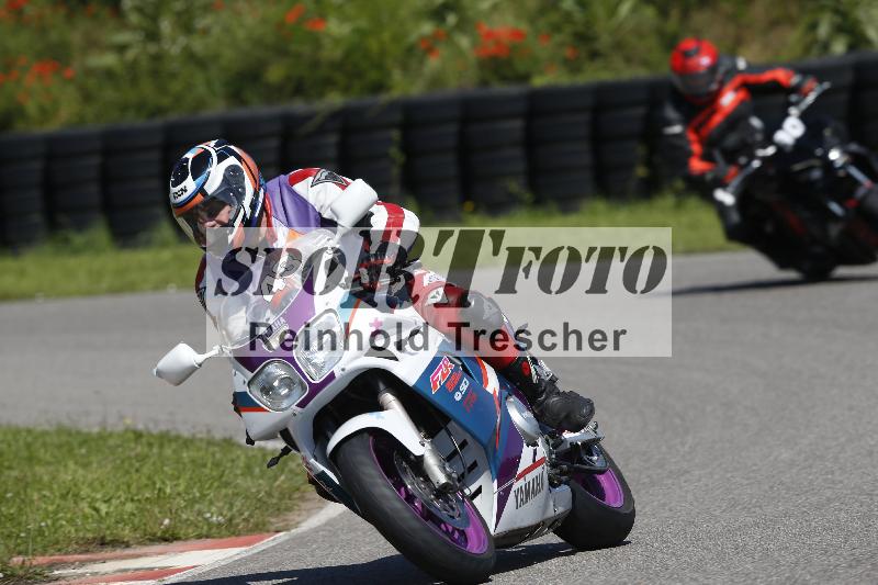 /Archiv-2024/29 12.06.2024 MOTO.CH Track Day ADR/Gruppe blau/43